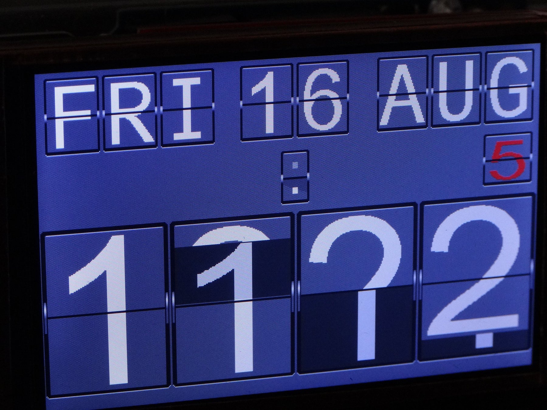 Emulate a Flip-Clock with Arduino