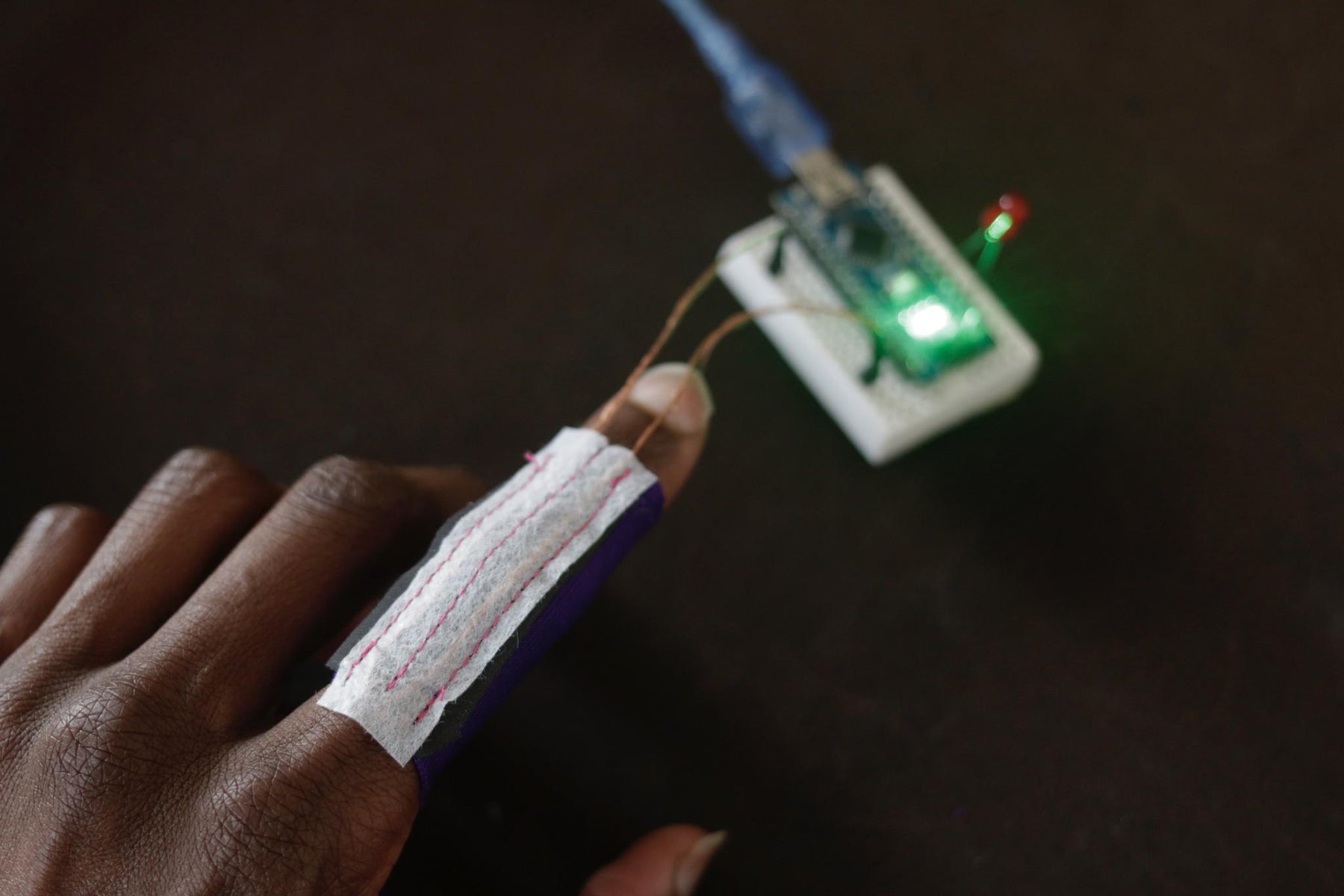 Finger Bend is a DIY textile flex sensor