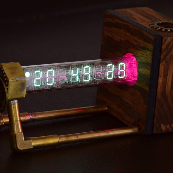The Desclock - a retro-futuristic timepiece