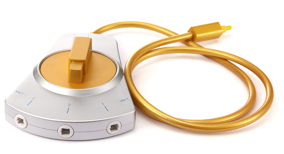 Direct TOSLINK digital audio to one of three devices with this TOSLINK Cable Triple Swichbox from PMD Way with free delivery worldwide