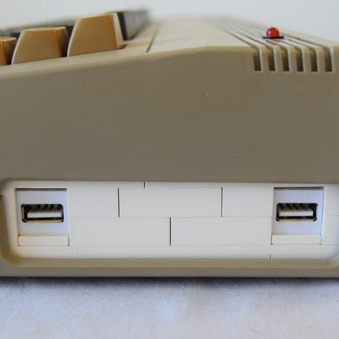 A Raspberry Pi, Arduino, and Some LEGO Bricks Revive a Commodore 64