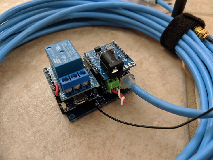 ESP8266 Automobile Detection and Gate Operation