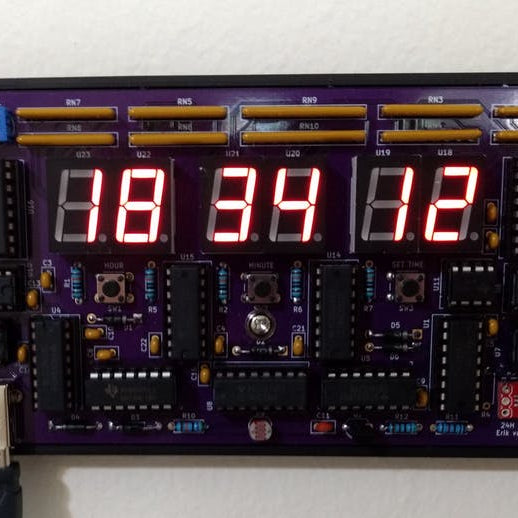 Digital Quartz Clock Built Using Logic ICs and 7-Segment Displays