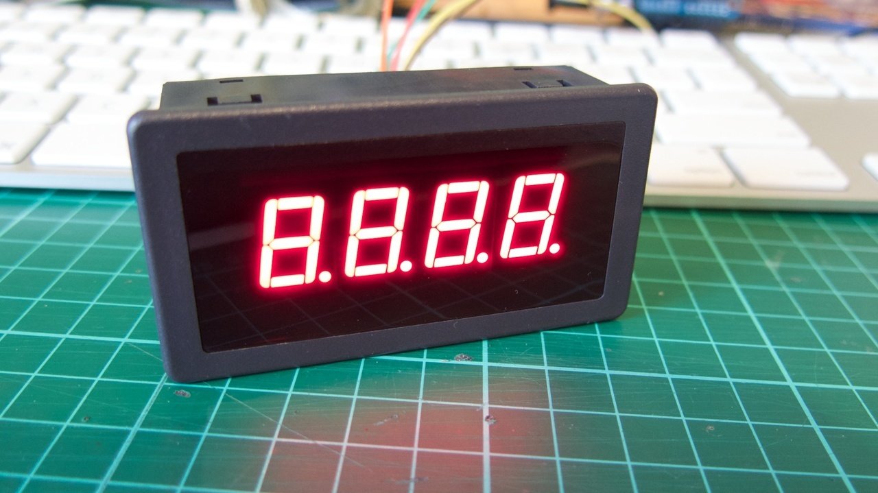 Numeric 7-segment LED displays from PMD Way with free delivery worldwide