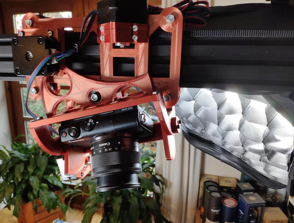 Camera assistant takes shots of your workbench from above