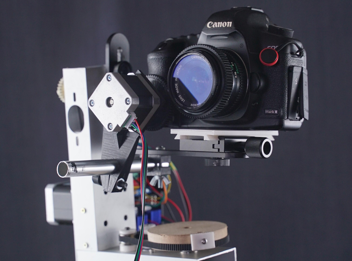 Transforming a 3D printer into a four-axis camera slider