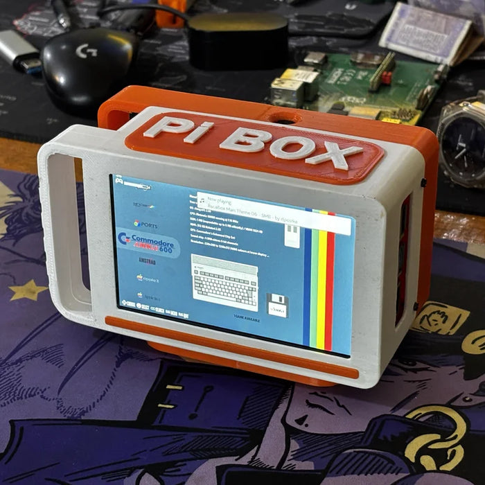 The Pi Box - an all-in-one Raspberry Pi 4-based Mini PC