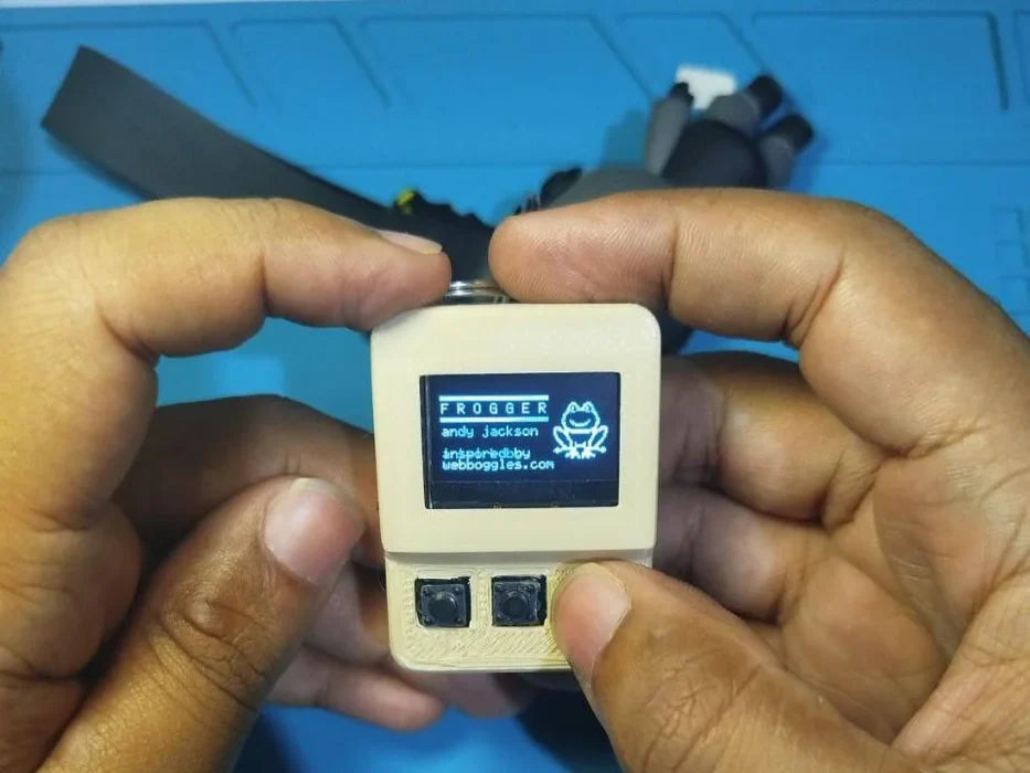 Tiny DIY Game Console Based on ATtiny85 — PMD Way