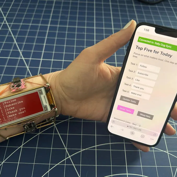 Fashionably on Task: a Smart Bracelet for Forgetfulness