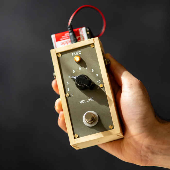 Prototyping a Guitar Effects Pedal Using 1940s Design Conventions