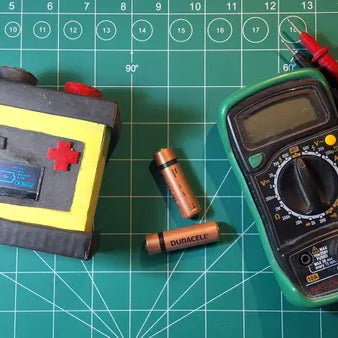 B.A.T.T.E.R.Y. - the DIY Desktop Battery Tester