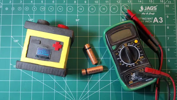 B.A.T.T.E.R.Y. - the DIY Desktop Battery Tester