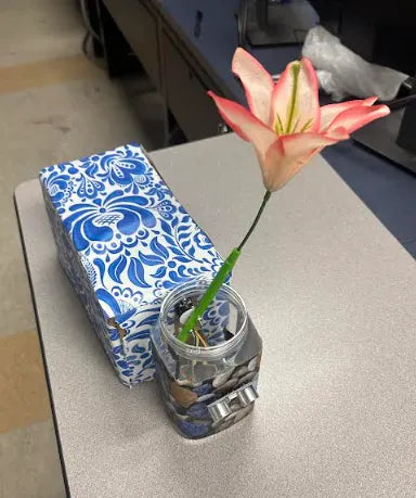 An Arduino-powered Dancing Flower