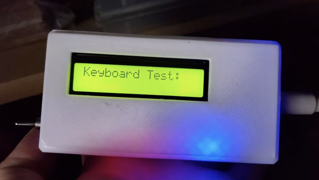 This small device helps test thousands of old PS/2 keyboards