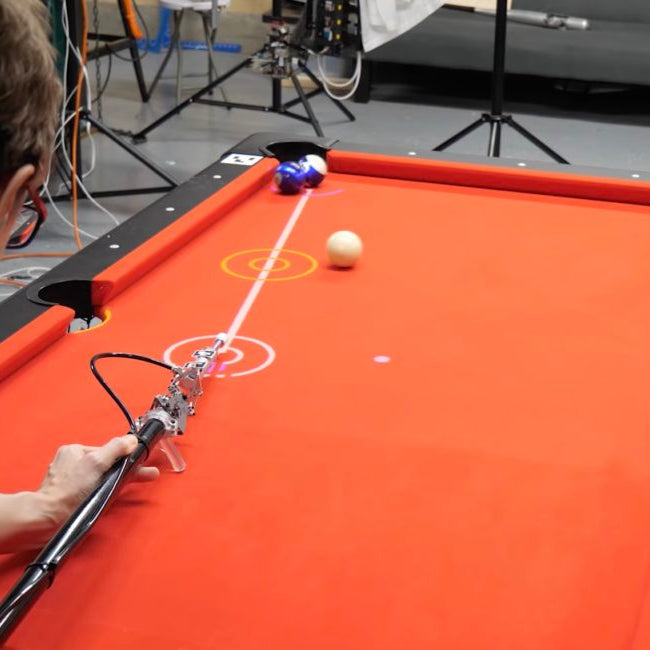 This robotic cue can turn anyone into a pool shark