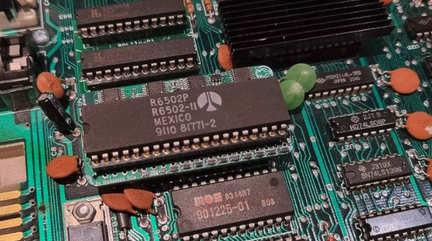 Monotech's MOS CPU Replacer Turns a Humble 6502 Into a Drop-In 6510, 6 ...