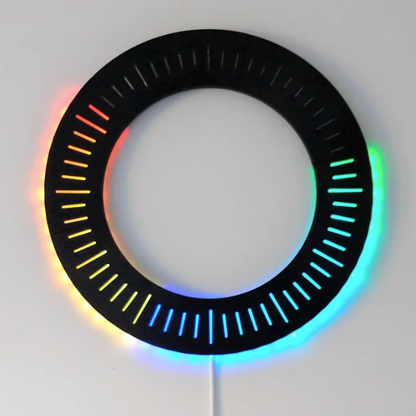 O-Clock - the side-lit analogue clock