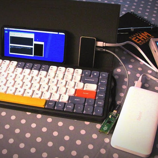 Nikolas Ehm Turns a Raspberry Pi Zero W Into a Smartphone-Connected On-the-Go Programming Rig