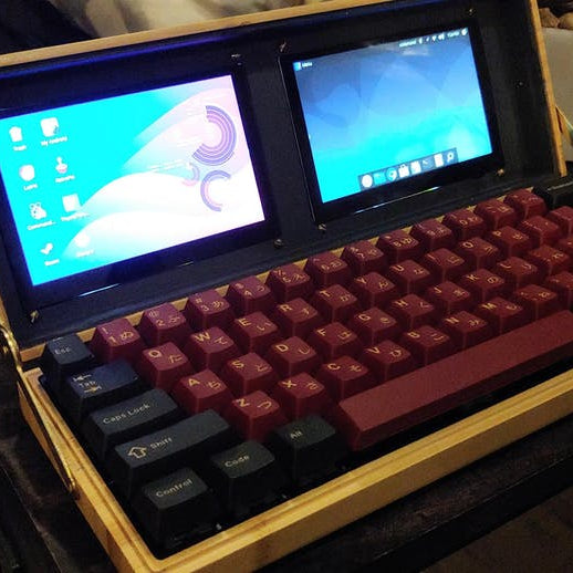 Bamboo Cyberdeck Features Dual LCD Screens