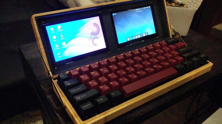 Bamboo Cyberdeck Features Dual LCD Screens