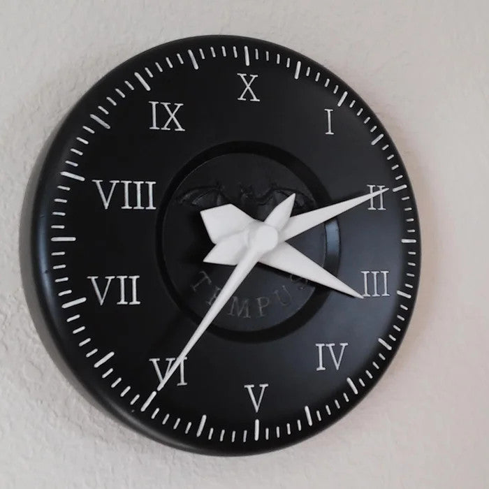 Tempus - a Metric Clock
