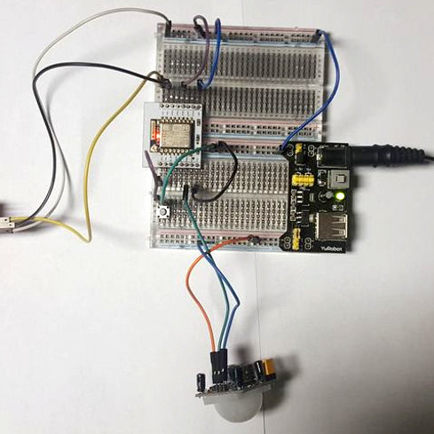 Build an ESP8266 Motion Detector with Email notifications