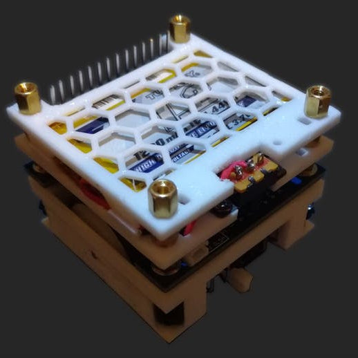 Mini Cube Robot Contains Basic Robot Functions in a Small, Inexpensive Form
