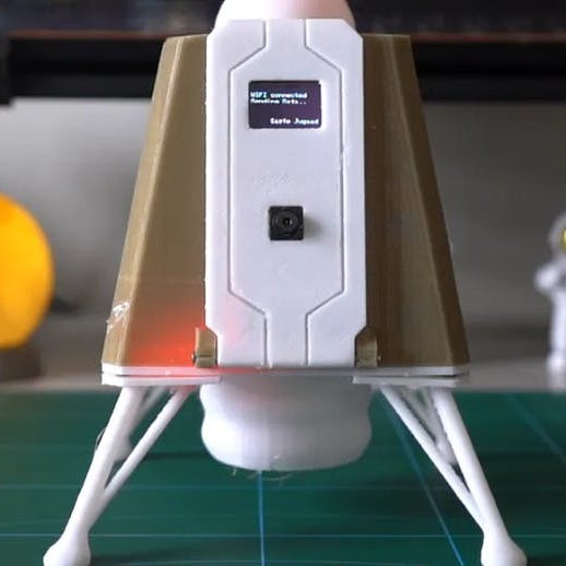 Lunar Lander Model with Inertial Tracking