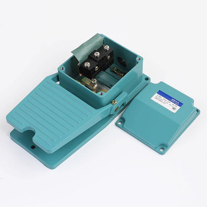 250V AC 15A Foot Switch from PMD Way with free delivery